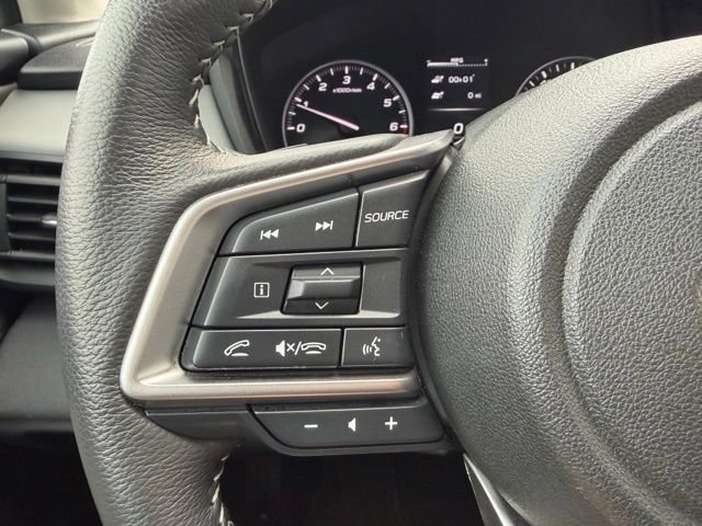 Used 2025 Subaru Outback Premium image 16