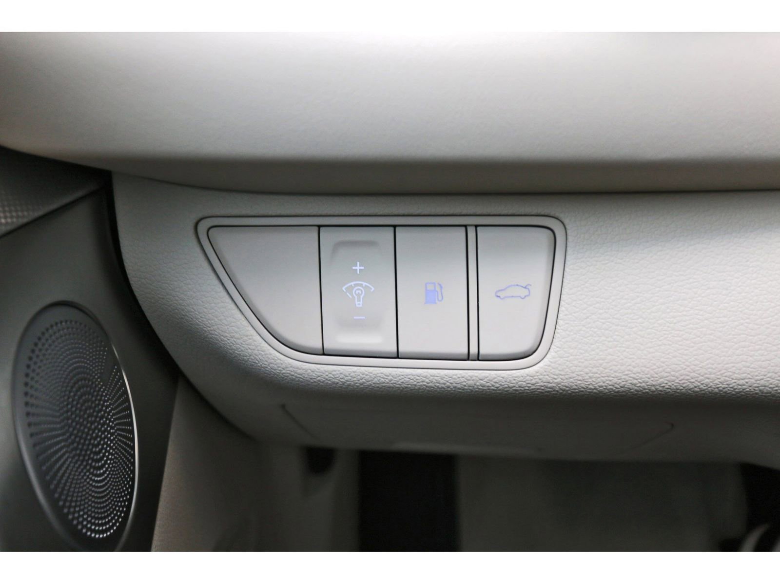 Used 2026 Genesis G70 2.5T Prestige RWD image 21