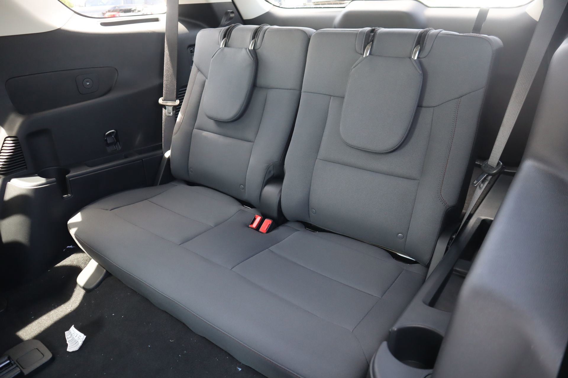 New 2026 Ford Explorer Active RWD image 14