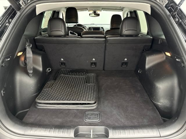 Used 2020 Jeep Cherokee Latitude Plus AWD/4WD image 15