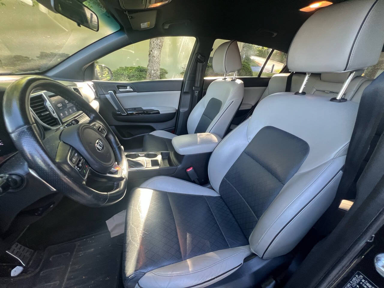 Used 2019 Kia Sportage EX w/ EX Sport Appearance Package FWD image 11