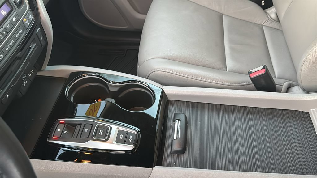 Used 2022 Honda Pilot Touring image 21