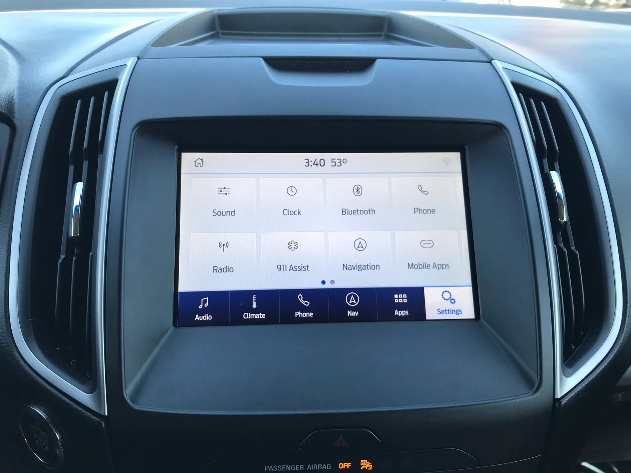 Used 2020 Ford Edge SEL w/ Cold Weather Package image 28