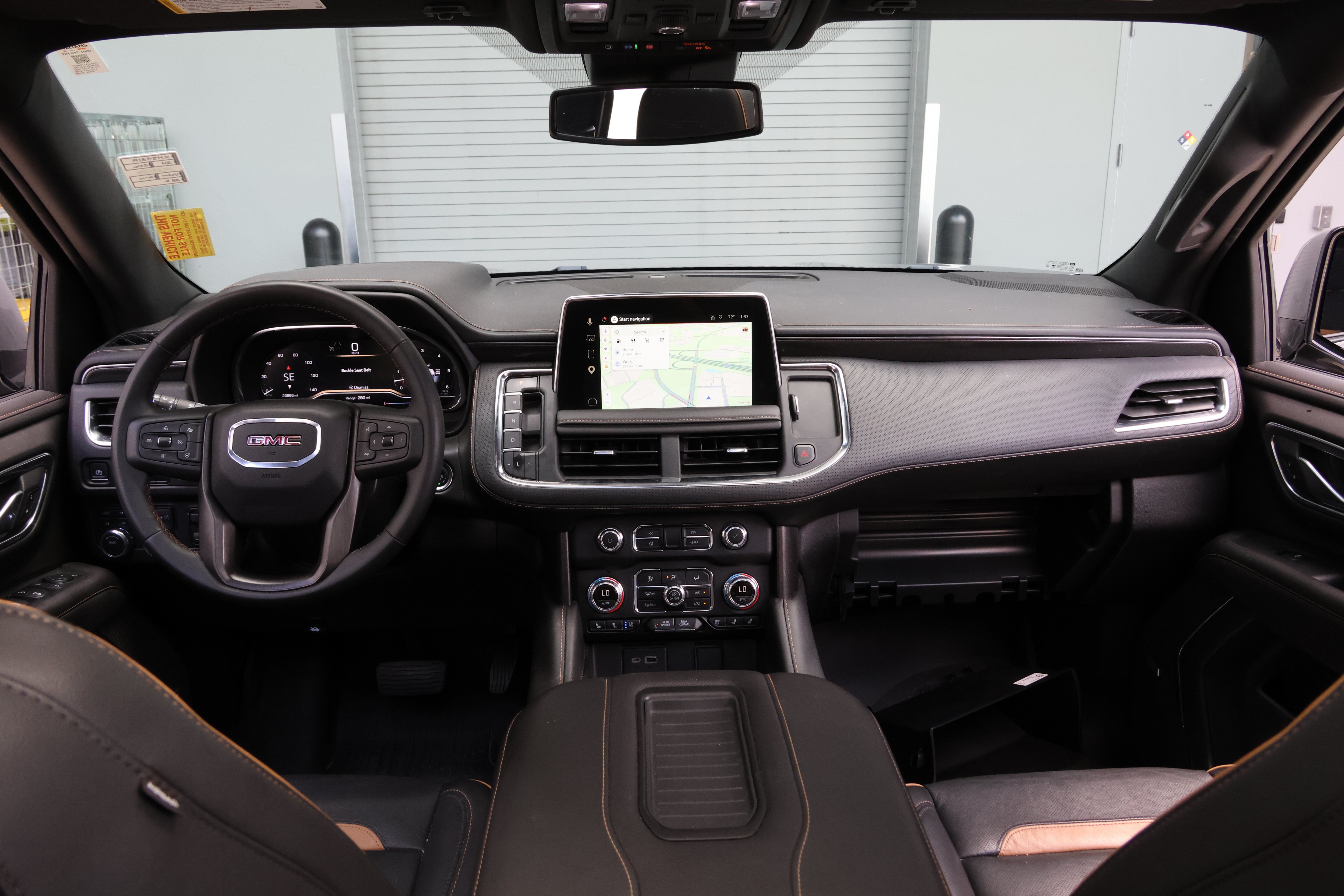 Used 2024 GMC Yukon AT4 w/ Technology Package AWD/4WD image 18