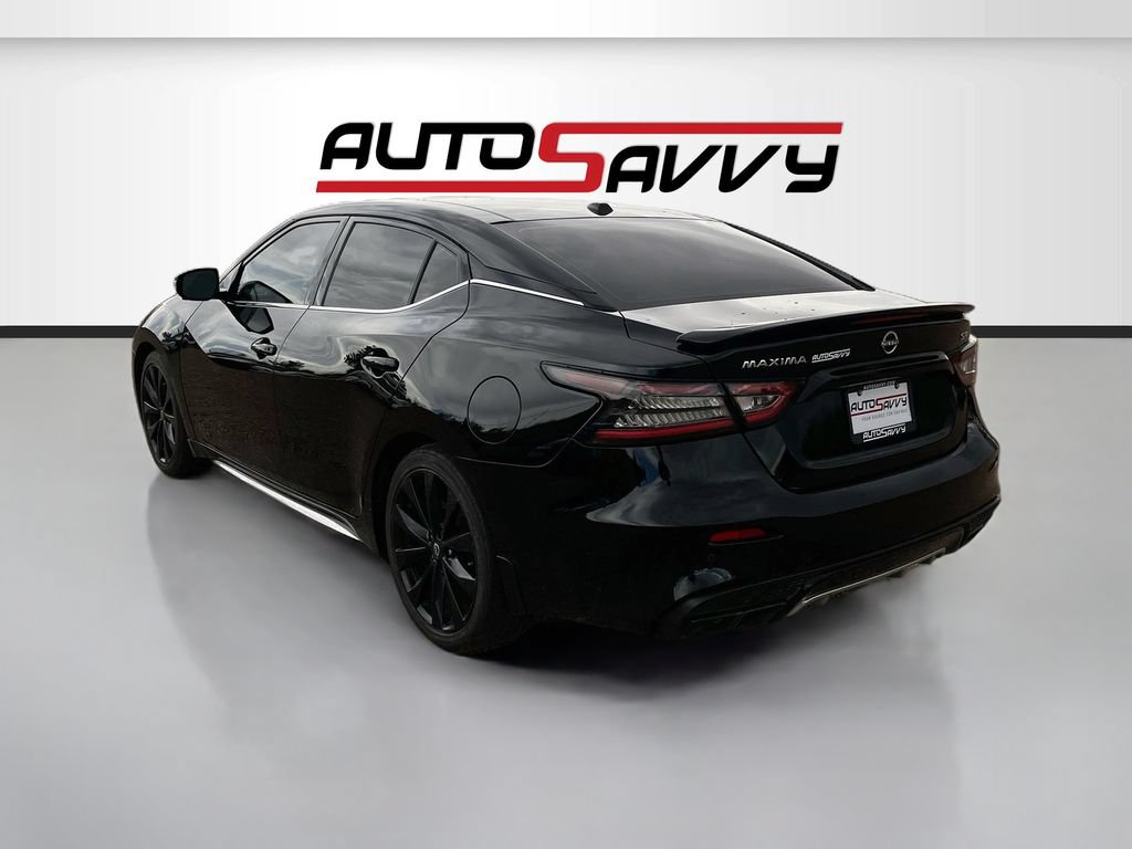 Used 2023 Nissan Maxima SR w/ Sport Mat Group FWD image 5