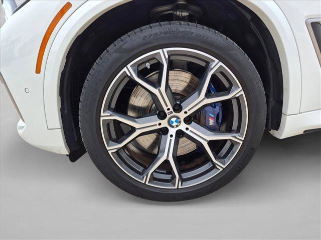 Used 2022 BMW X5 M50i w/ Premium Package AWD/4WD image 21
