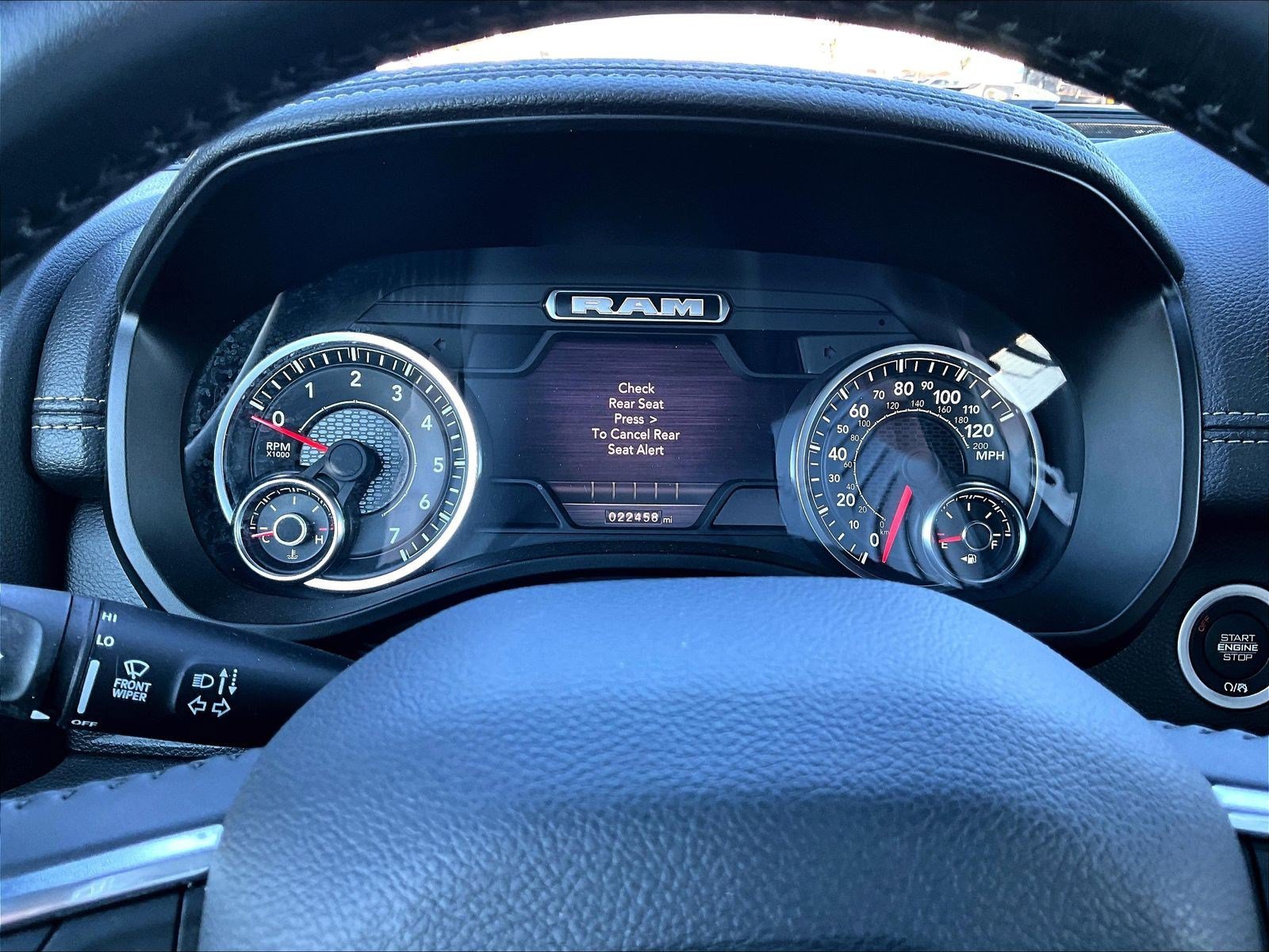 Used 2023 RAM 1500 Laramie AWD/4WD image 12