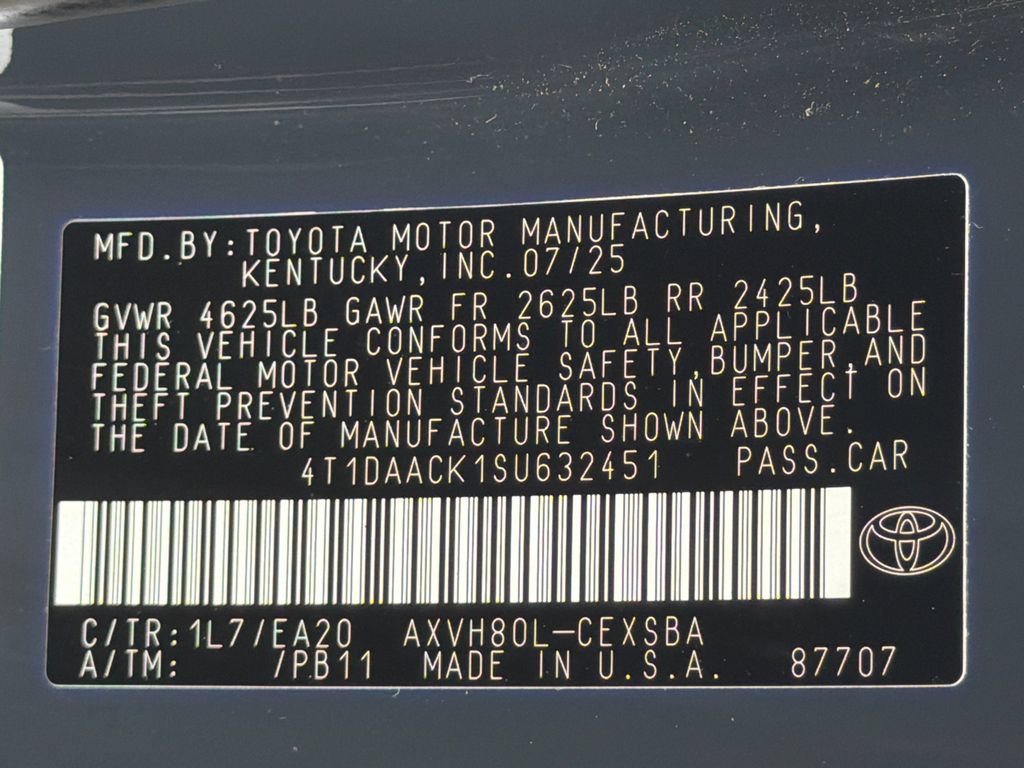 Used 2025 Toyota Camry SE w/ Convenience Package FWD image 35
