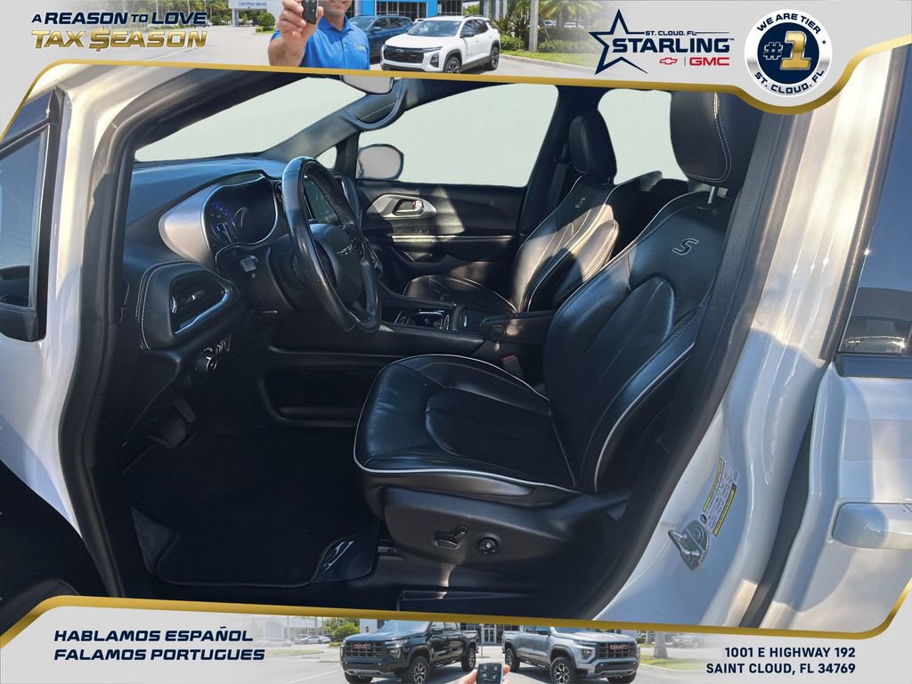 Used 2022 Chrysler Pacifica Limited w/ S Appearance Package image 12