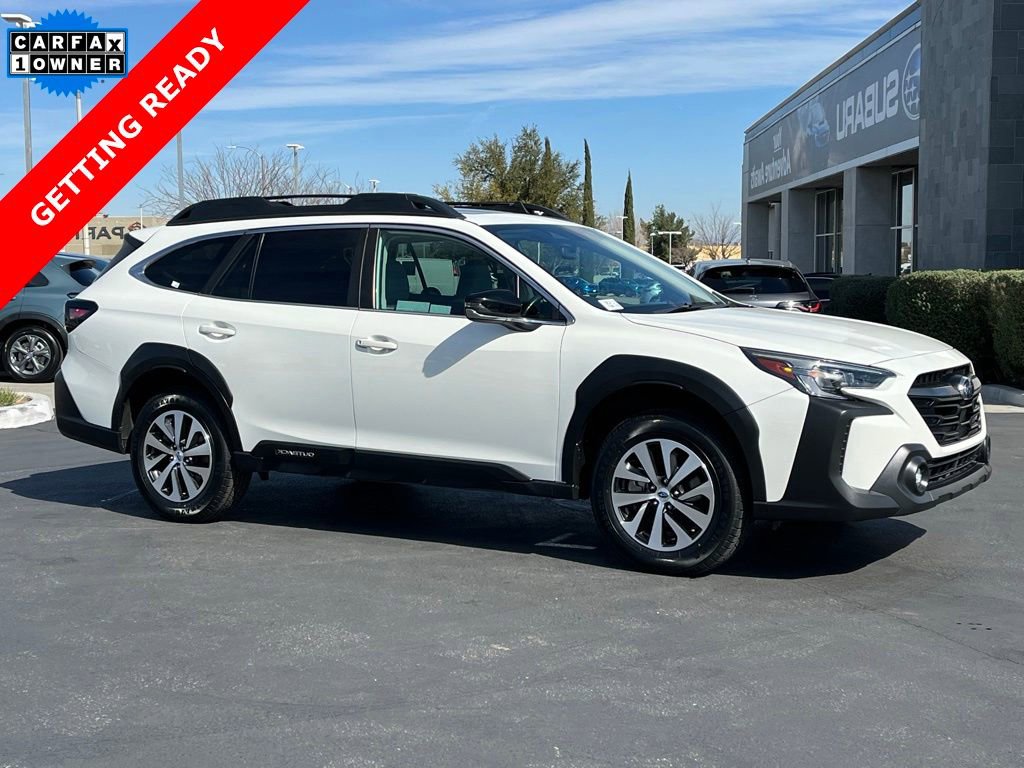 Used 2023 Subaru Outback Premium image 1