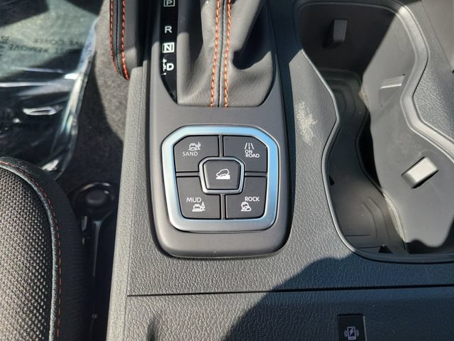 New 2026 Nissan Frontier PRO-4X w/ Pro-4x Convenience Package AWD/4WD image 30