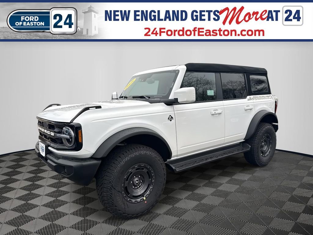 New 2025 Ford Bronco Outer Banks w/ Sasquatch Package image 1