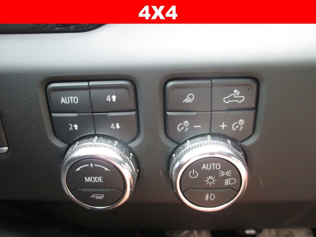 Used 2024 GMC Sierra 2500 AT4 w/ AT4 Premium Plus Package AWD/4WD image 34
