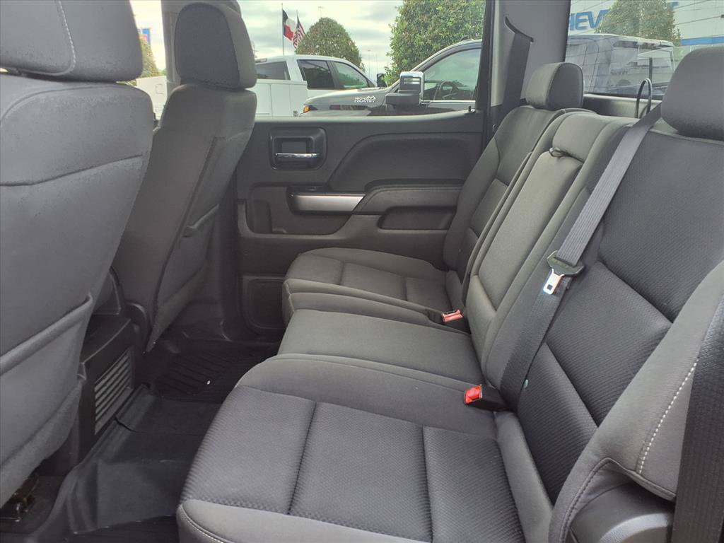 Used 2018 Chevrolet Silverado 1500 LT w/ LT Eassist Package RWD image 12