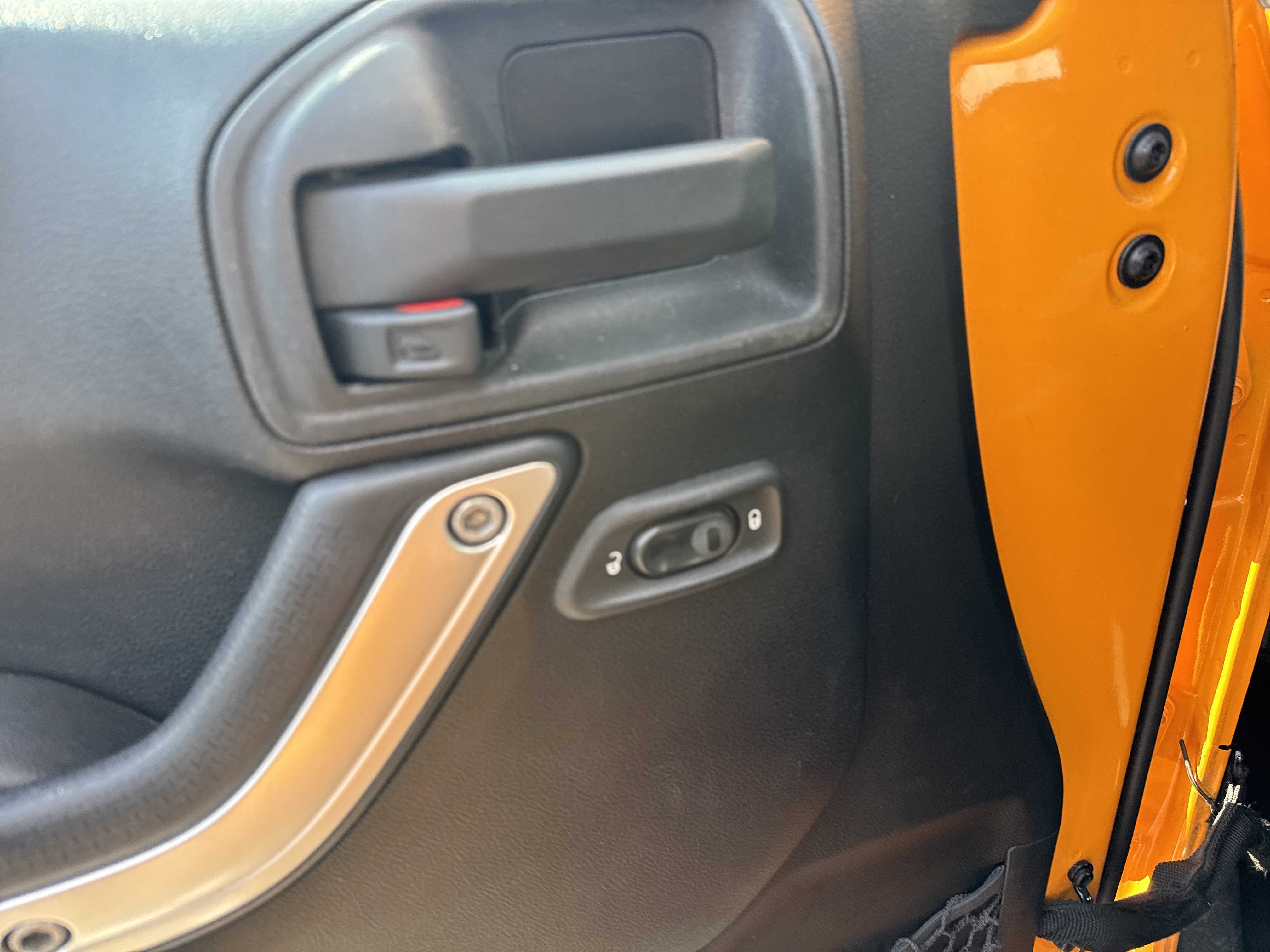 Used 2013 Jeep Wrangler Sahara image 16