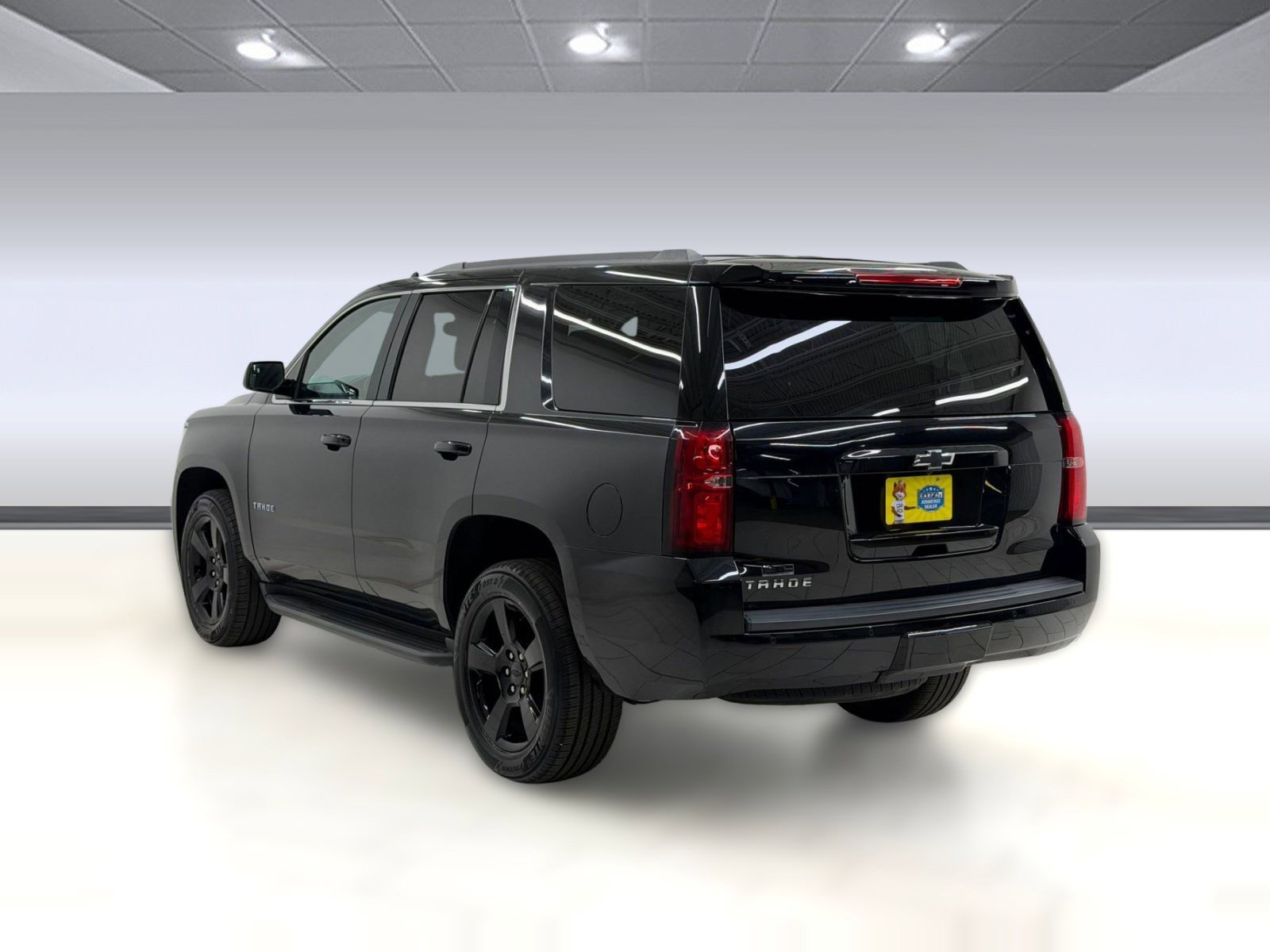 Used 2017 Chevrolet Tahoe LT AWD/4WD image 2