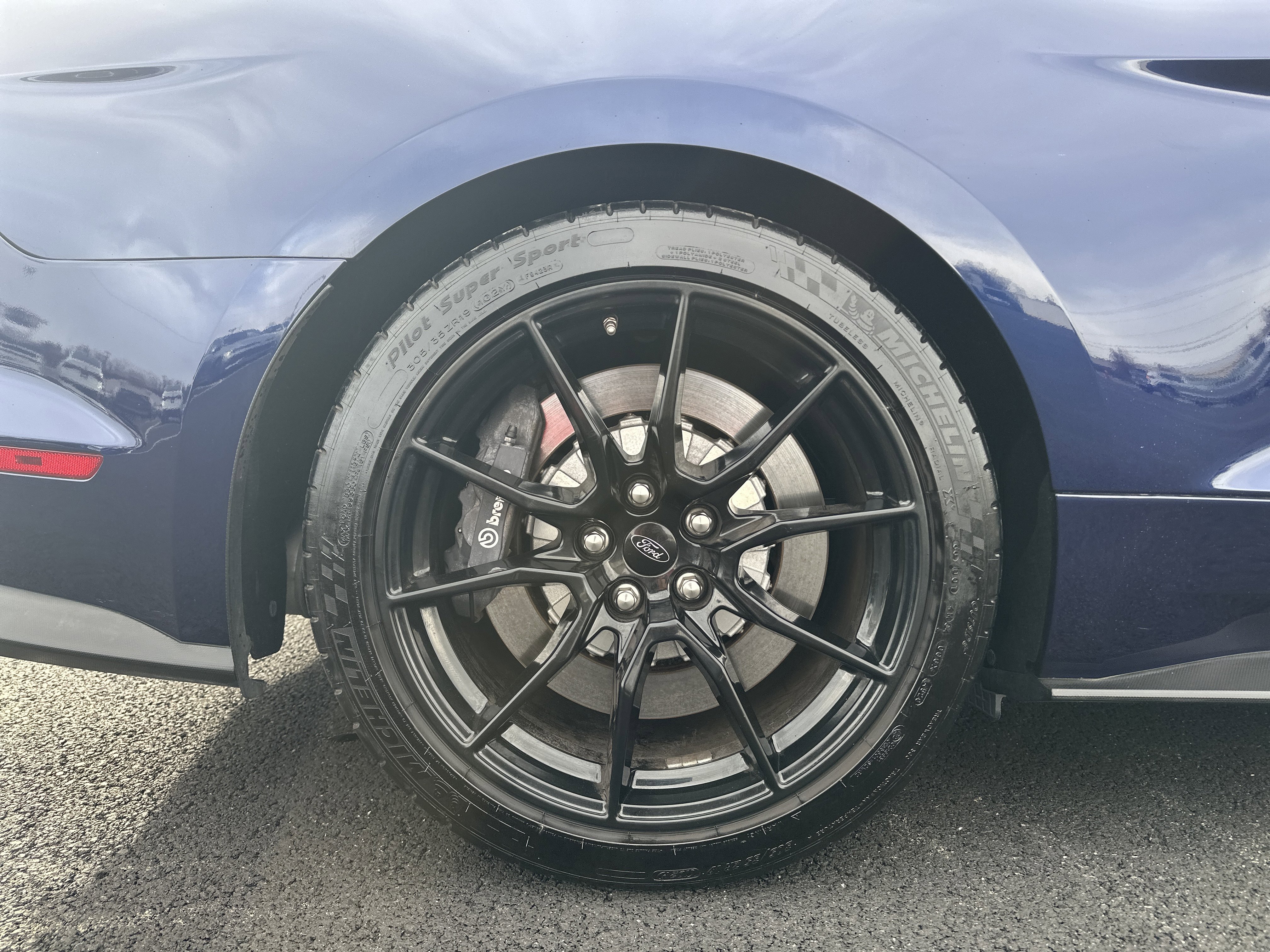 Used 2020 Ford Mustang Shelby GT350 w/ Technology Package image 34