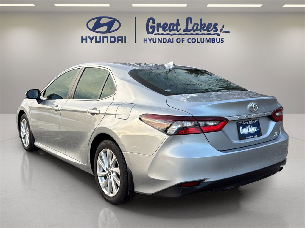 Used 2023 Toyota Camry LE image 3