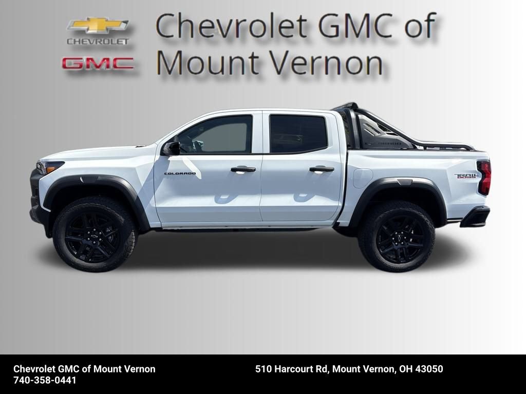 New 2025 Chevrolet Colorado Trail Boss w/ Midnight Edition image 2
