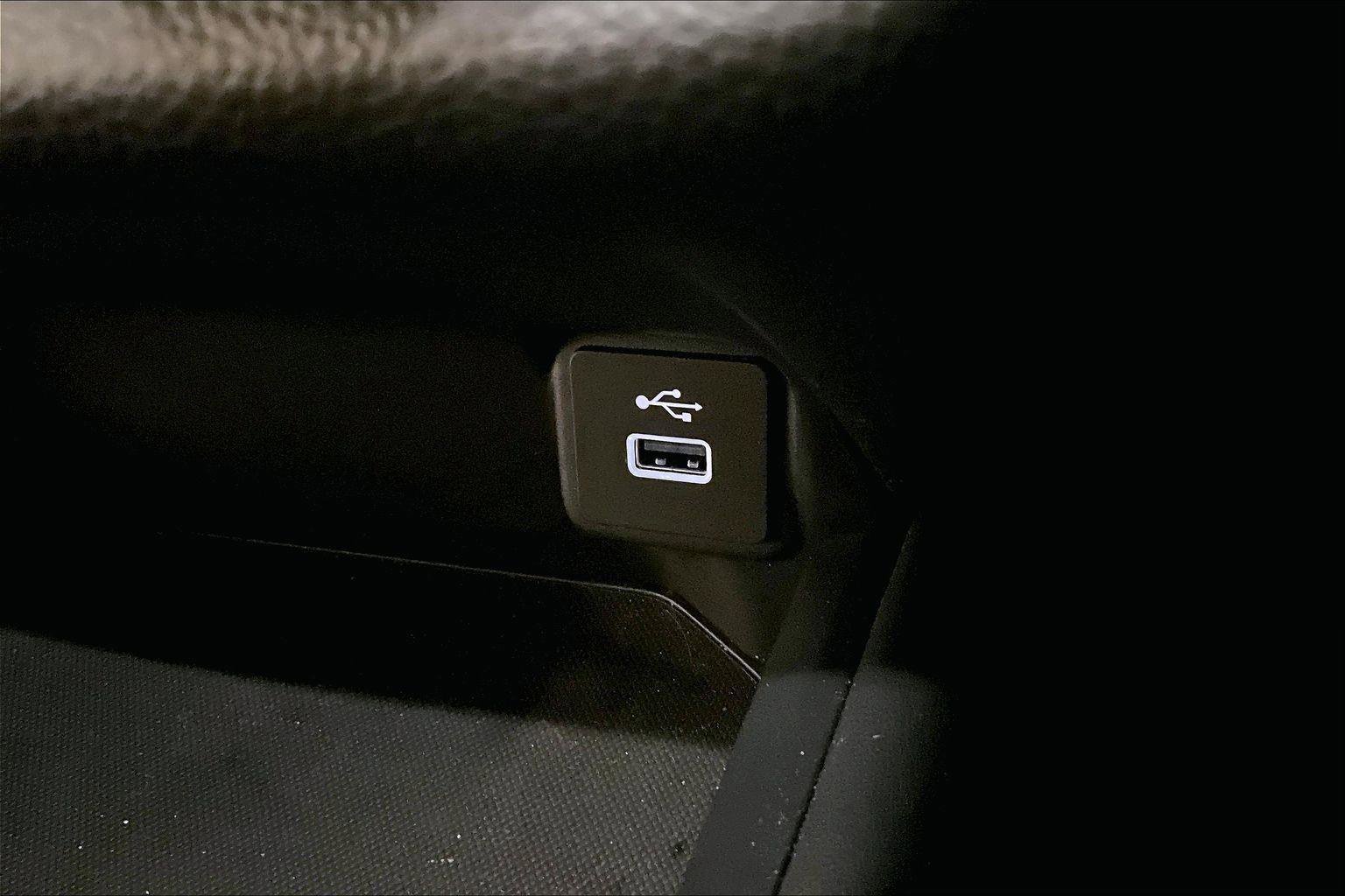 Used 2025 Honda HR-V LX image 31