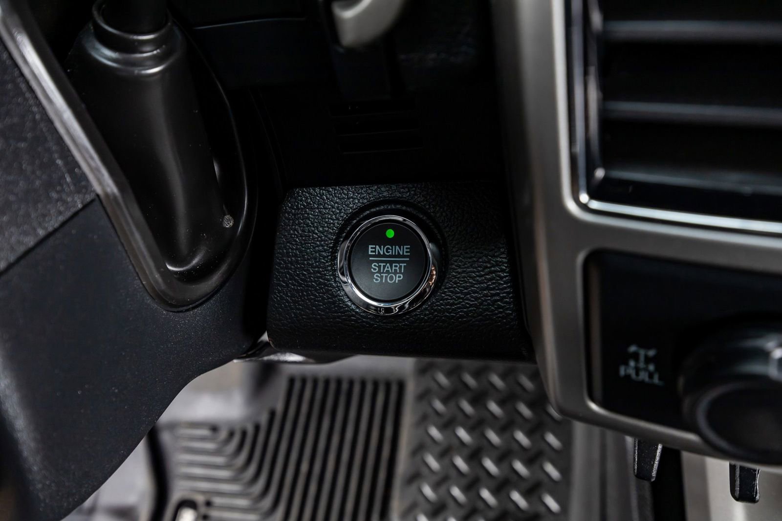 Used 2021 Ford F250 Lariat image 23