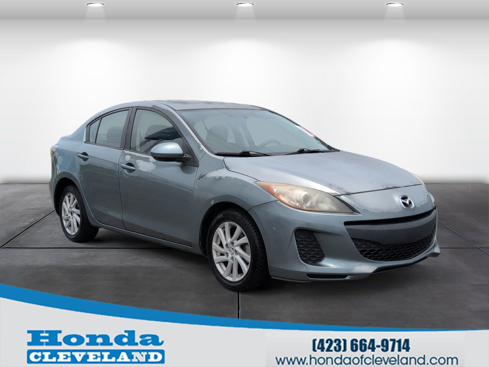 Used 2013 MAZDA MAZDA3 i SV