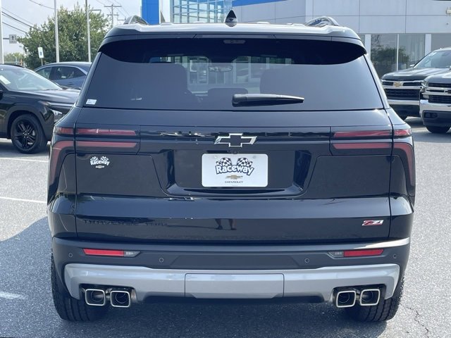 New 2026 Chevrolet Traverse Z71 w/ Driver Confidence Package image 6