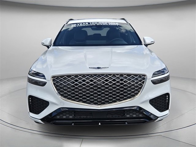 Certified 2023 Genesis GV70 2.5T w/ Sport Prestige Package image 4