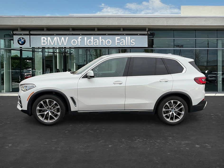 Used 2021 BMW X5 xDrive40i w/ Executive Package AWD/4WD image 30