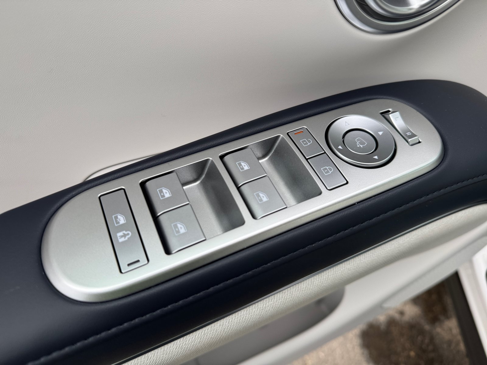 New 2026 Hyundai Palisade Calligraphy AWD/4WD image 18
