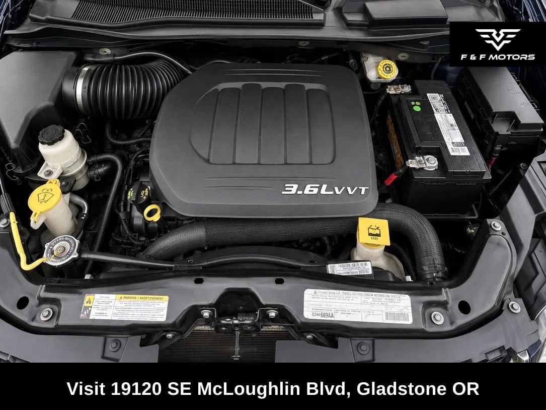 Used 2012 Dodge Grand Caravan SXT FWD image 12