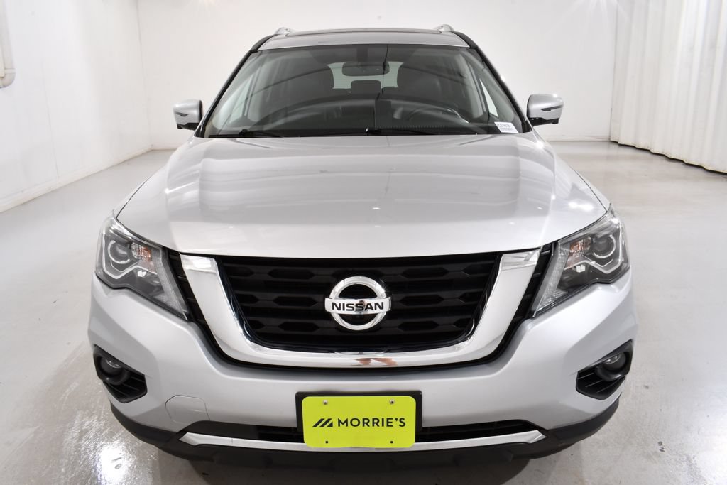 Used 2019 Nissan Pathfinder Platinum AWD/4WD image 3