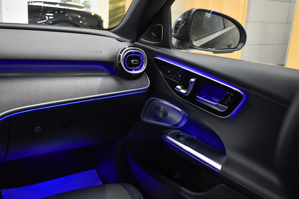 Certified 2026 Mercedes-Benz C 300 4MATIC Sedan image 25