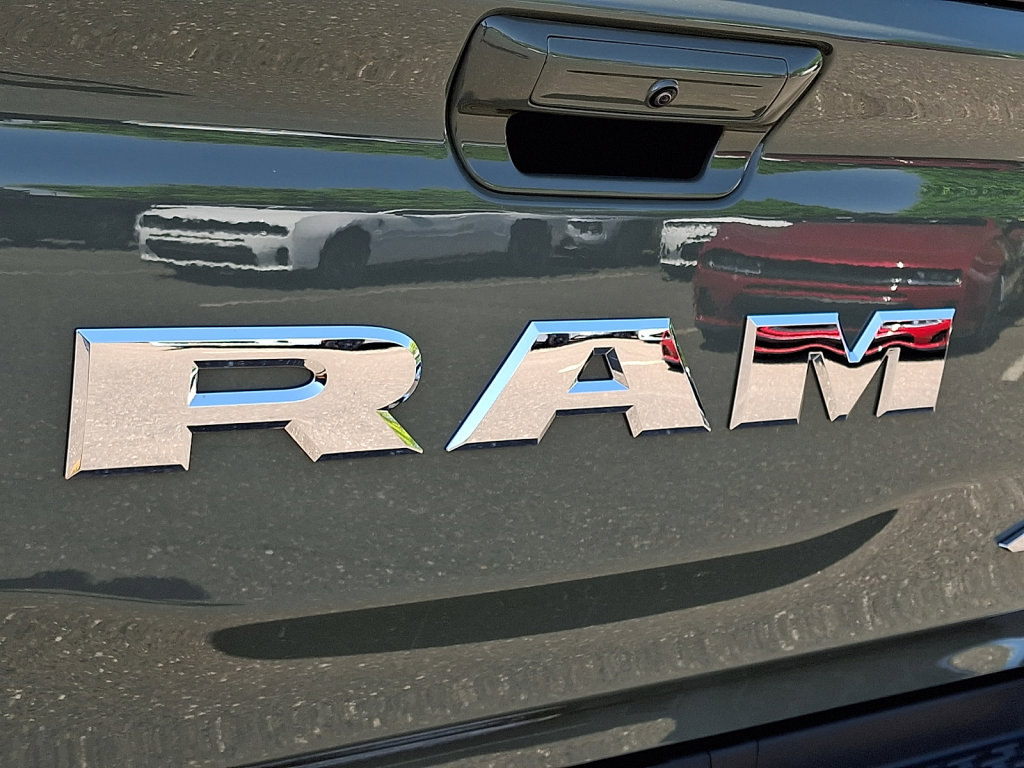 Certified 2026 RAM 1500 Laramie AWD/4WD image 17