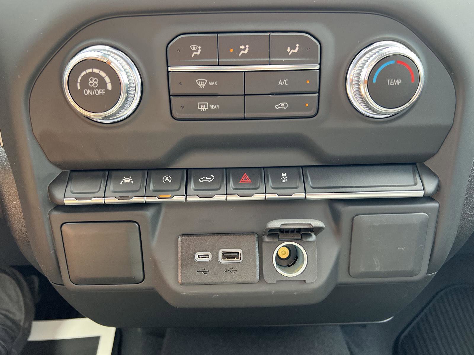 New 2026 GMC Sierra 1500 Pro w/ Graphite Edition image 30