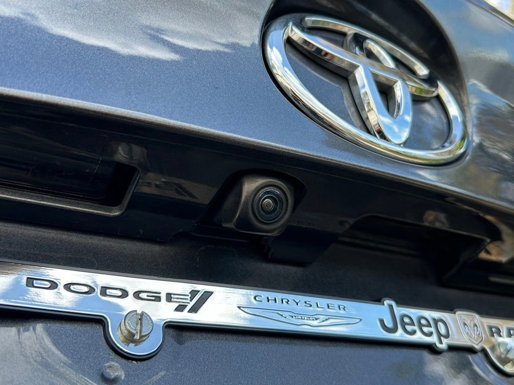 Used 2021 Toyota C-HR XLE image 25