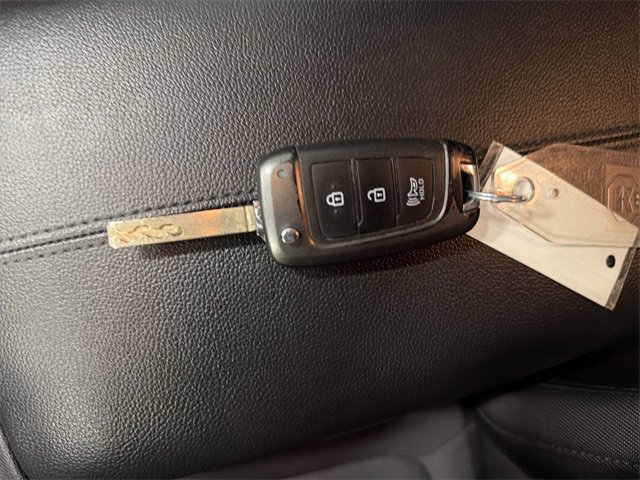 Used 2022 Hyundai Tucson SE image 28