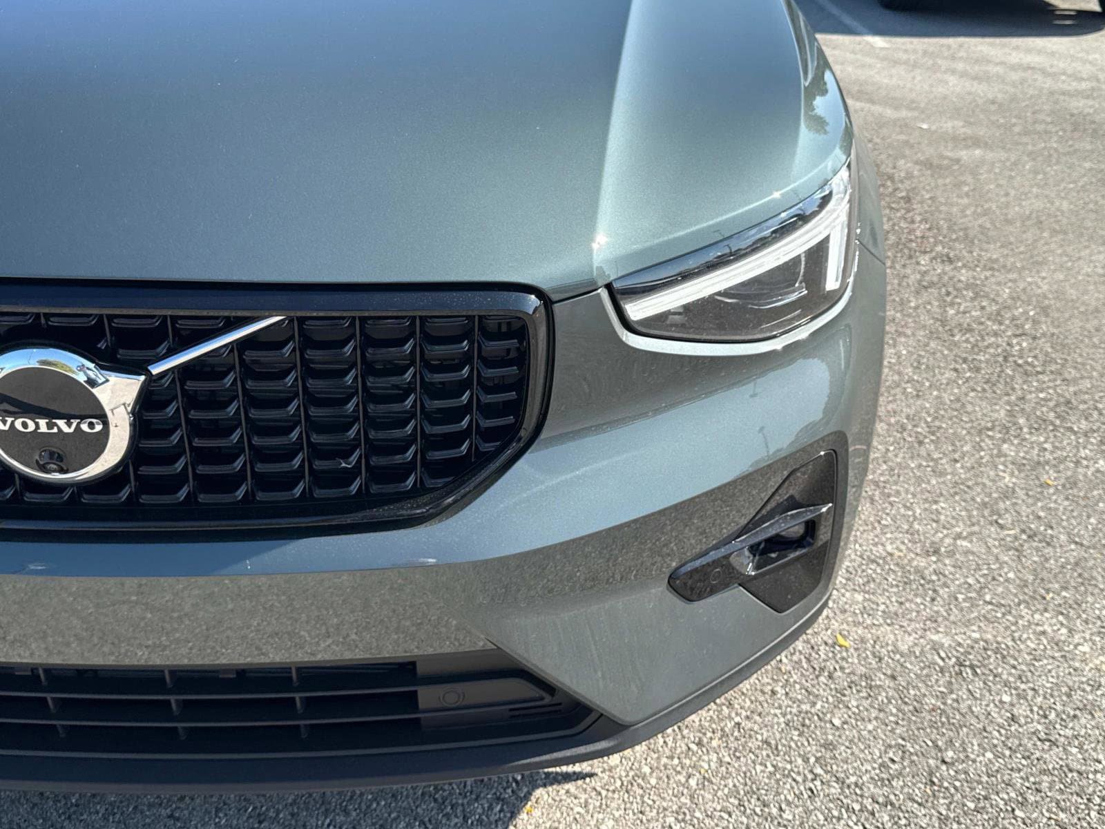 New 2026 Volvo XC40 B5 Ultra w/ Climate Package AWD/4WD image 9
