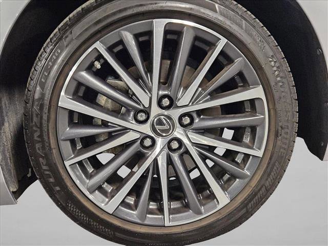 Used 2025 Lexus ES 350 w/ Premium Package image 22