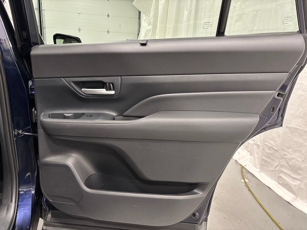 Used 2026 Toyota Grand Highlander AWD image 56