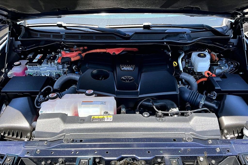 Used 2023 Toyota Tundra Capstone AWD/4WD image 31