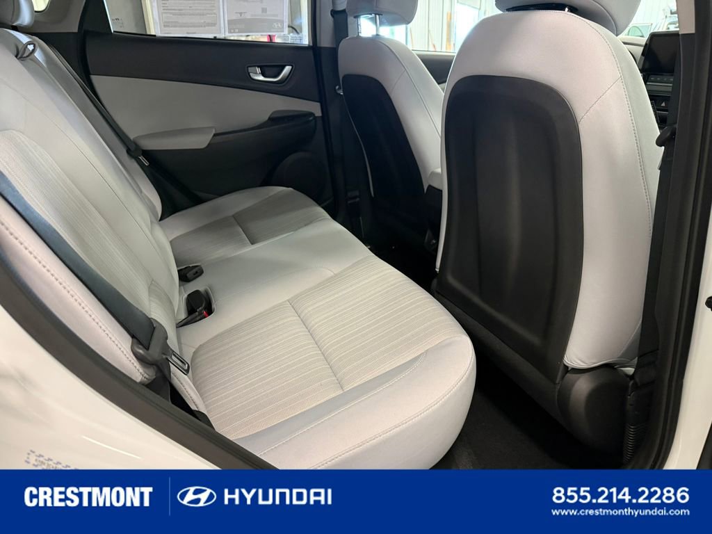 Used 2023 Hyundai Kona SEL w/ Convenience Package image 30