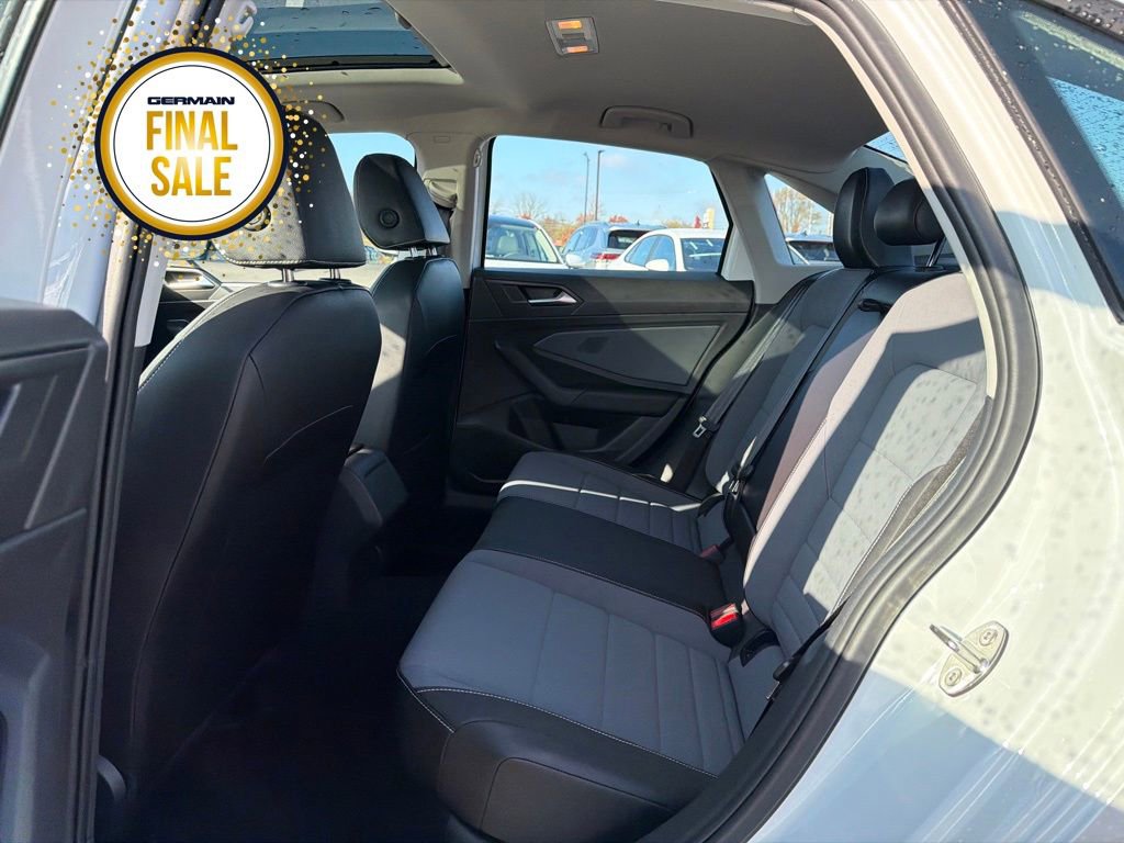 New 2026 Volkswagen Jetta SE image 14