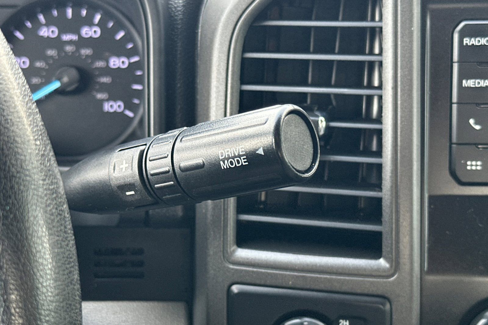 Used 2020 Ford F250 XL w/ STX Appearance Package image 20