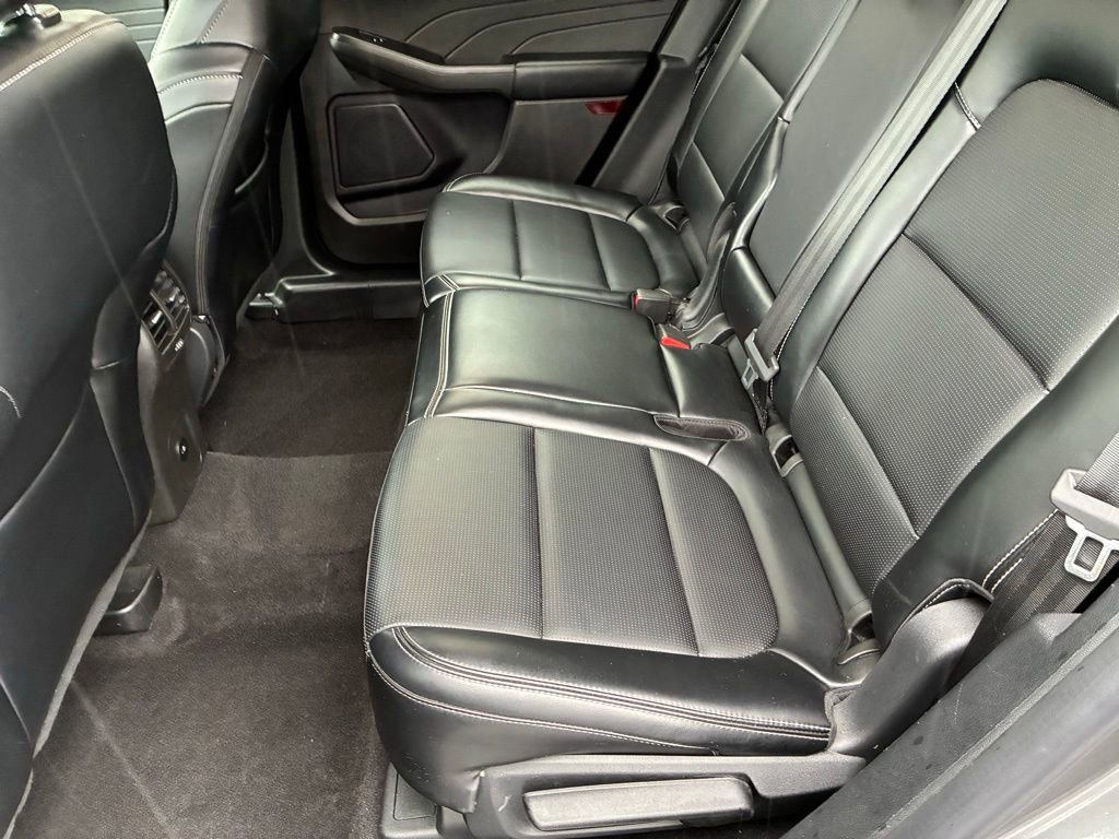 Used 2024 Ford Escape Platinum image 24