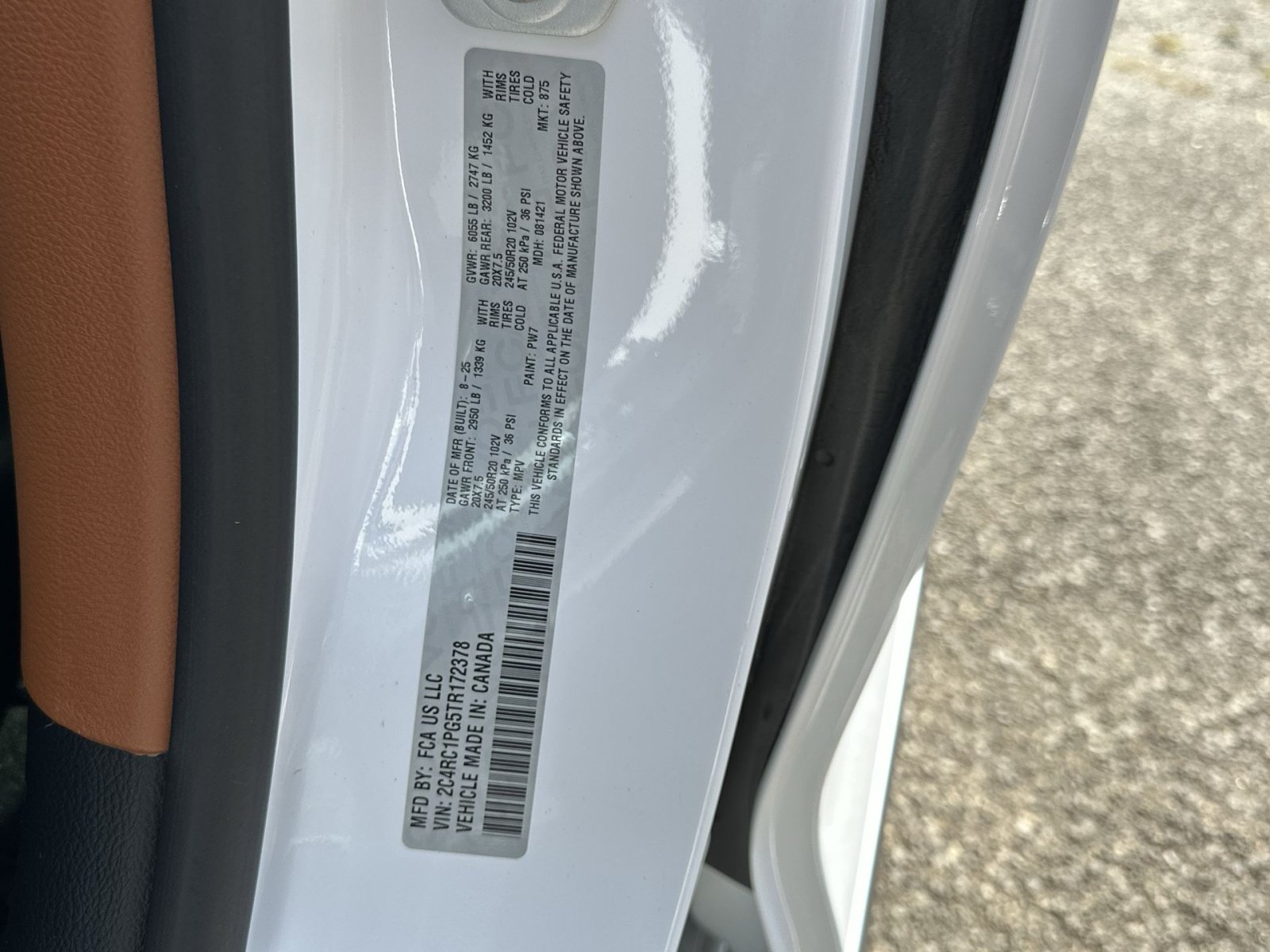 New 2026 Chrysler Pacifica Pinnacle FWD image 30