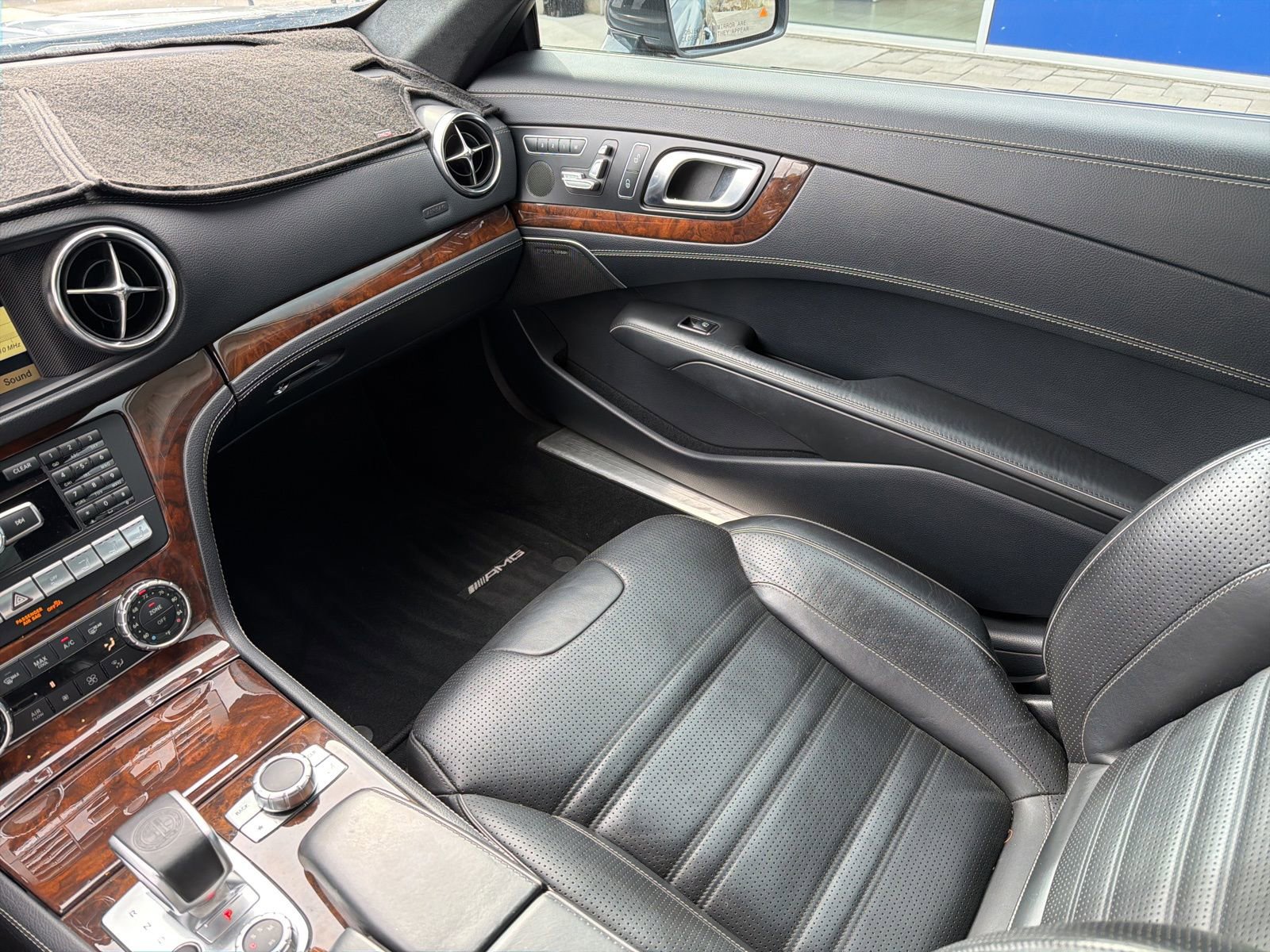 Used 2013 Mercedes-Benz SL 63 AMG image 13