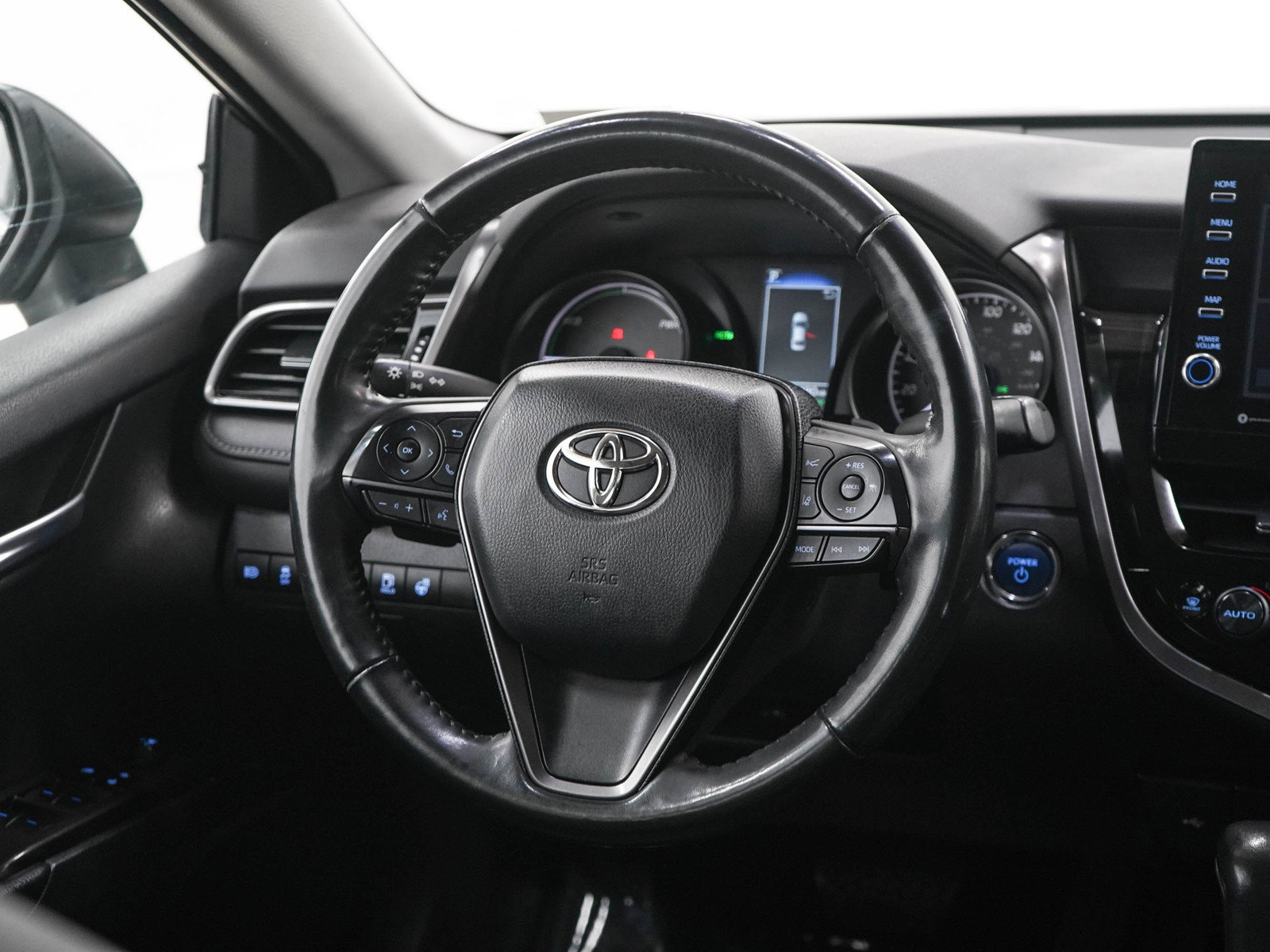 Used 2023 Toyota Camry SE FWD image 15