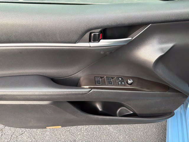 Used 2024 Toyota Camry XSE FWD image 11