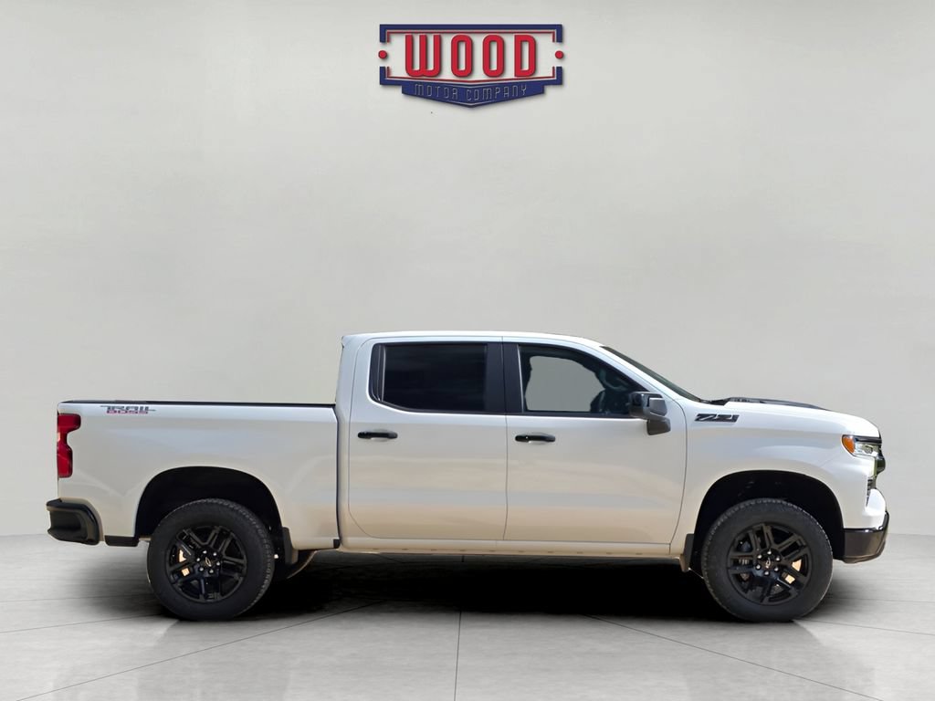 New 2026 Chevrolet Silverado 1500 LT Trail Boss w/ Convenience Package II AWD/4WD image 2